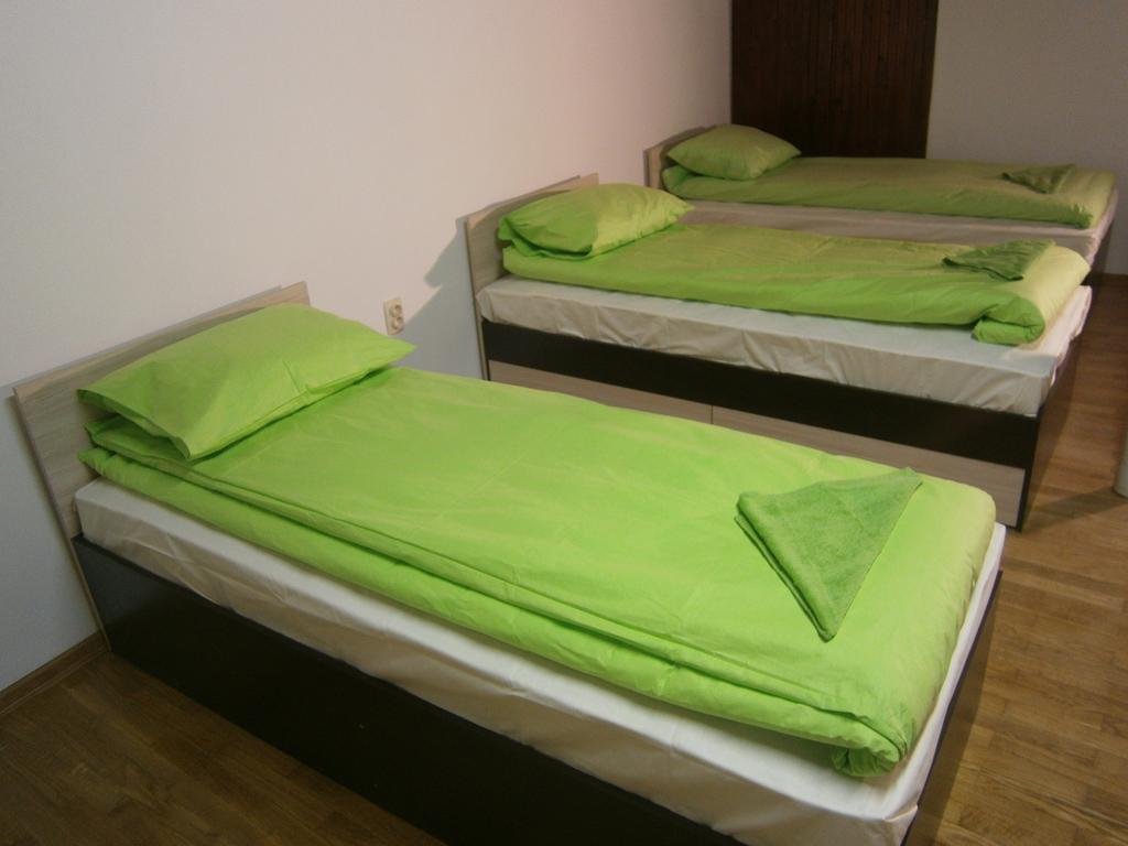 Ivory Tower Hostel Sofia Exteriör bild
